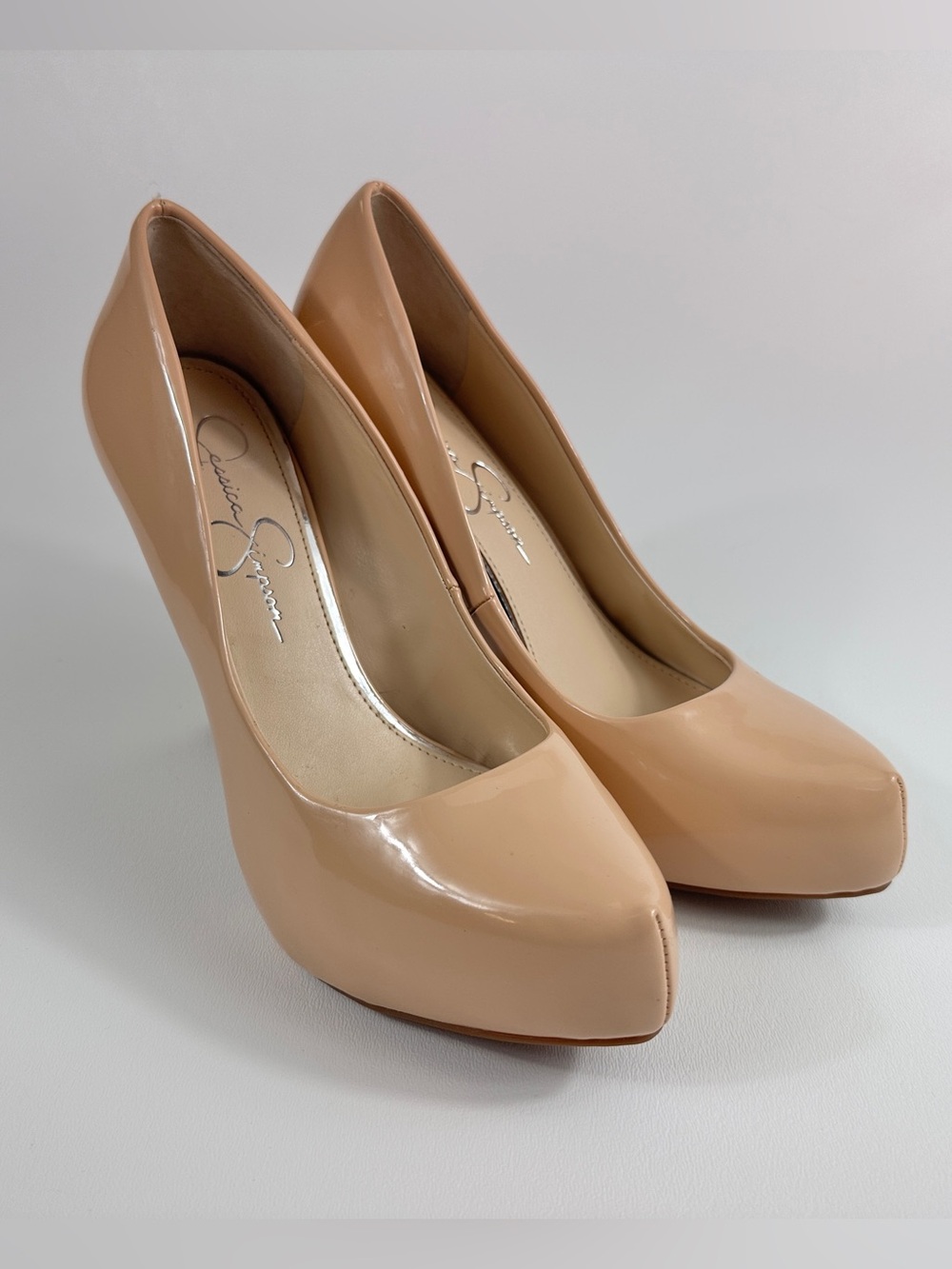 Jessica Simpson Nude Patent Platform Pumps Heels Women’s Size 8.5 Classic